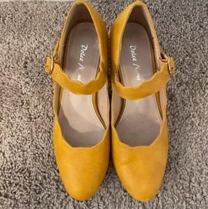 Mustard Yellow Vintage Style Mary Jane Heels